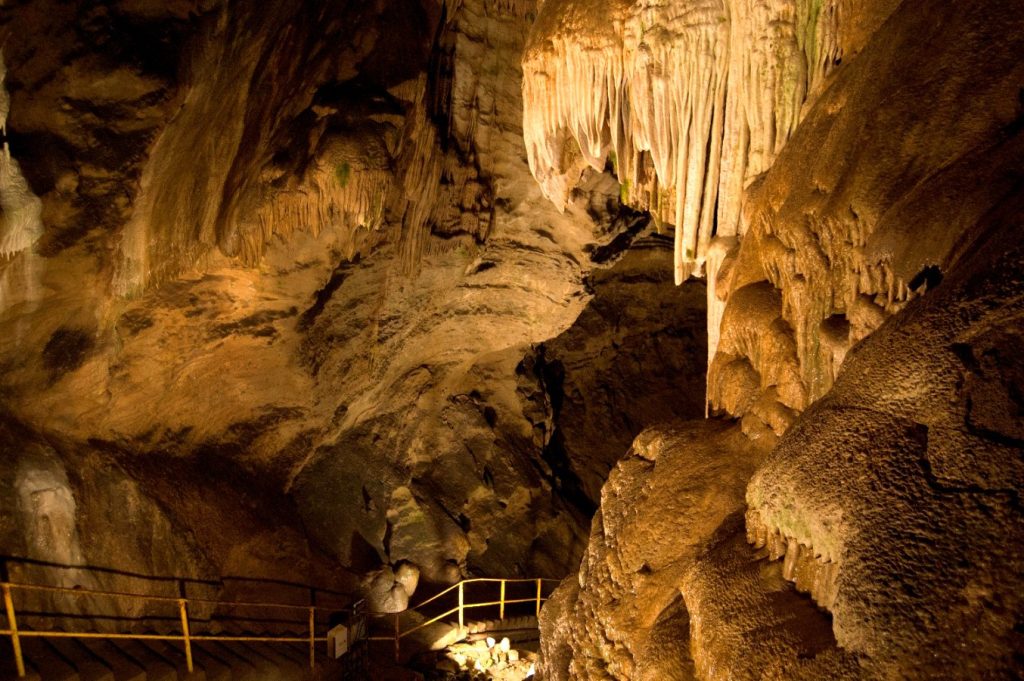 Four national parks tour of Slovakia in week Belianska cave