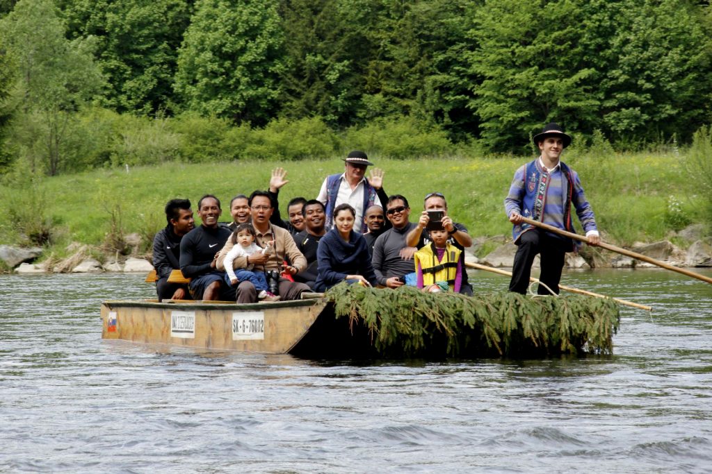 Wooden Rafts Červený Kláštor